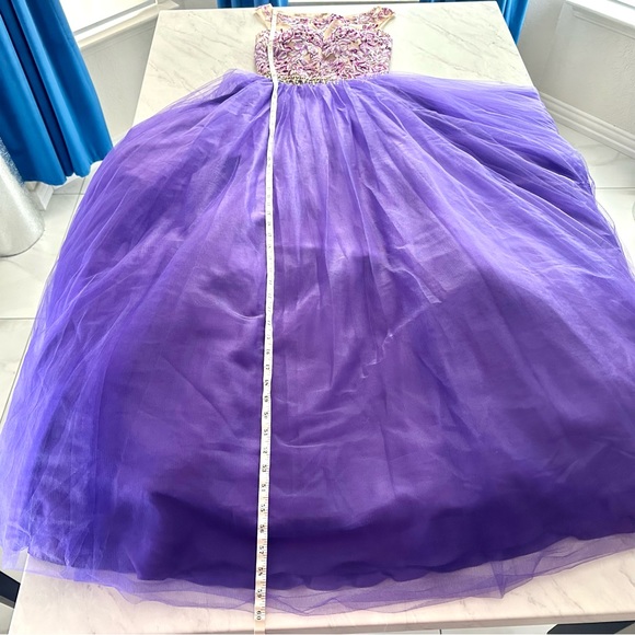 Floral Embroidered Ball Gown Size XS - Picture 14 of 17